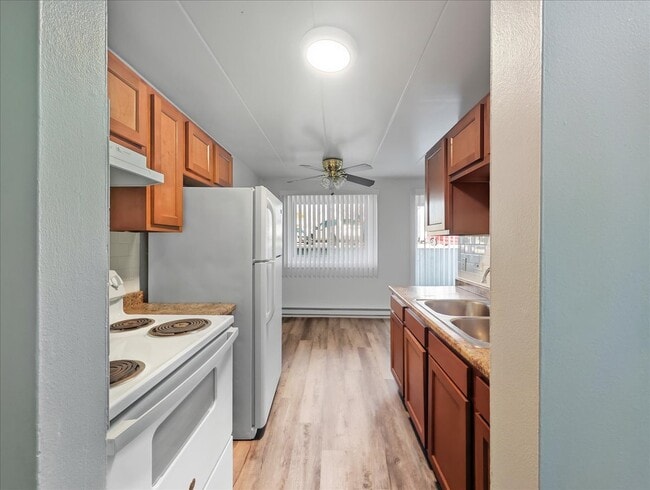 350 S Main St in Wauconda, IL - Foto de edificio - Building Photo