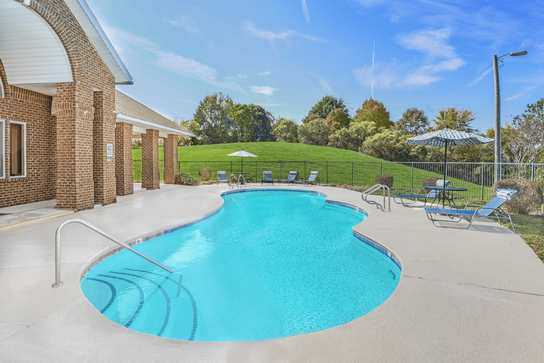 Oak Crest Apartments in Kannapolis, NC - Building Photo