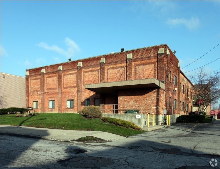 Vistula Heritage Village II in Toledo, OH - Building Photo