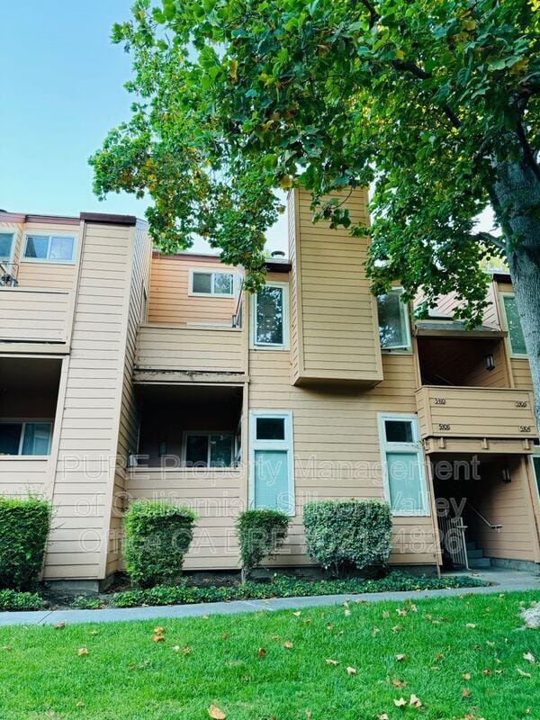 property at 5310 Borneo Cir