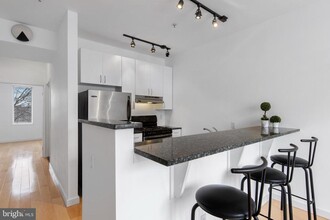 182 Gay St in Philadelphia, PA - Building Photo - Building Photo
