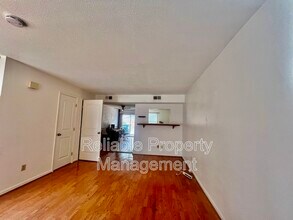 1118 Nottingham Cir in Cary, NC - Building Photo - Building Photo