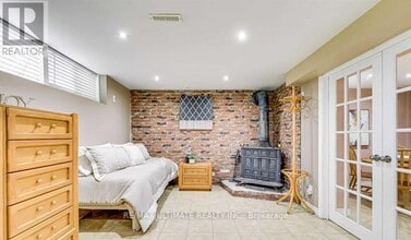 1209 Sixth Line in Oakville, ON - Building Photo - Building Photo