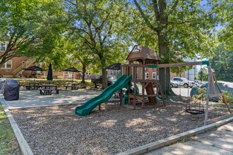 56 Blachley Rd in Stamford, CT - Building Photo - Building Photo