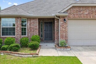 920 Kinghaven Dr in Little Elm, TX - Building Photo - Building Photo