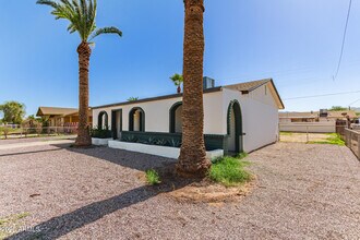 4013 W Nancy Ln in Phoenix, AZ - Building Photo - Building Photo