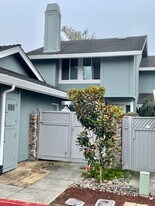 296 Barkentine Ct in Aptos, CA - Building Photo