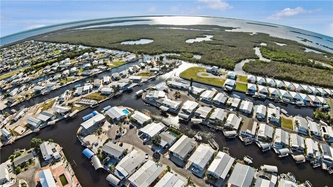 property at 2970 Sloop Ln