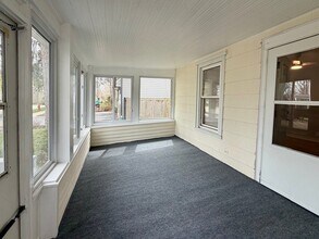 609 1st St in Libertyville, IL - Building Photo - Building Photo