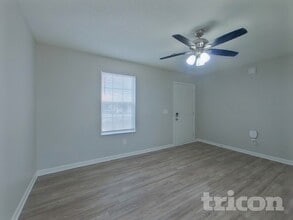 19 Sterling Ridge Ct in Columbia, SC - Foto de edificio - Building Photo