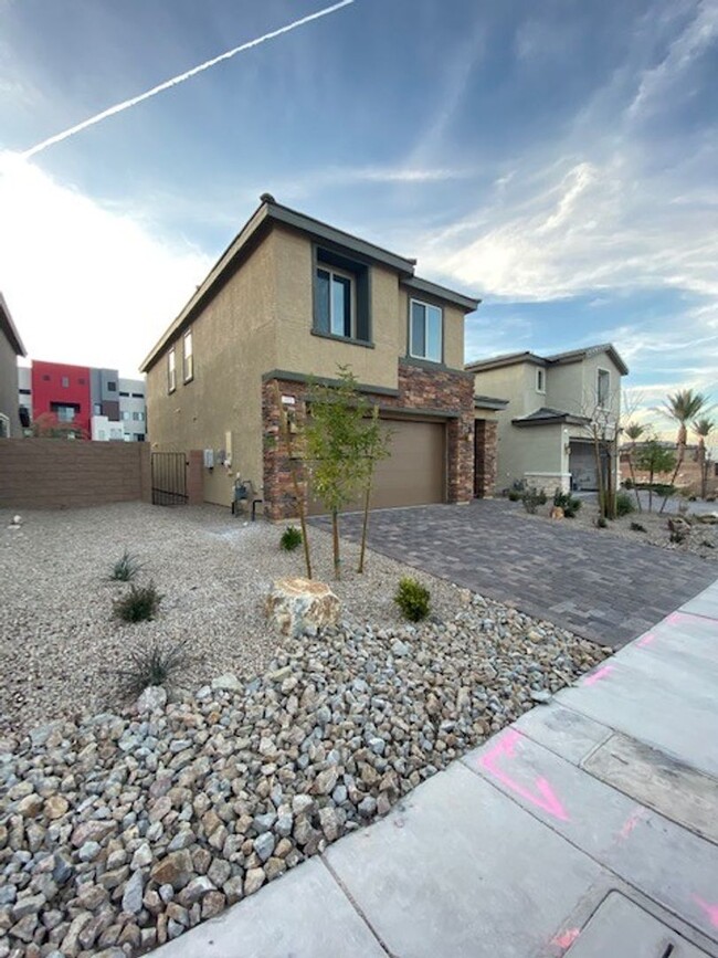 985 Bluebell Brook St in Henderson, NV - Building Photo - Building Photo