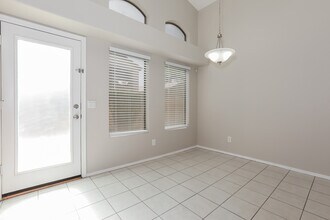 7255 E Kramer St in Mesa, AZ - Foto de edificio - Building Photo