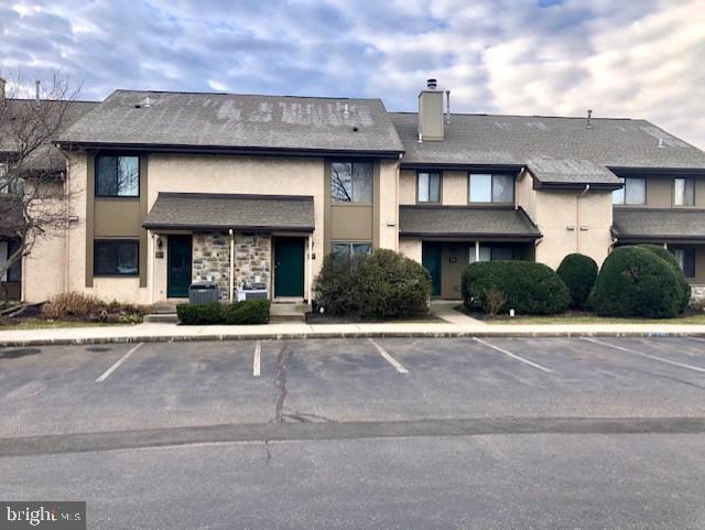 property at 48 Hampshire Dr