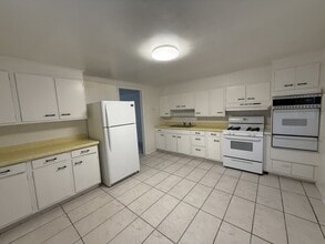 3226 9th St in Rockford, IL - Building Photo - Building Photo