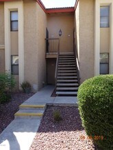 10410 N Cave Creek Rd in Phoenix, AZ - Building Photo - Building Photo