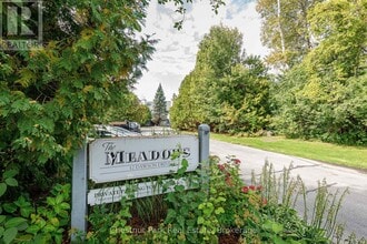 12 Dawson Dr in Collingwood, ON - Building Photo - Building Photo