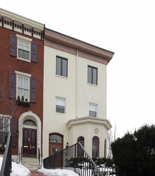 2232 Green St in Philadelphia, PA - Foto de edificio - Building Photo