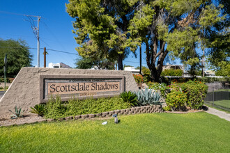 Scottsdale Shadows in Scottsdale, AZ - Building Photo - Building Photo