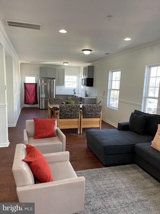 824 48th Pl NE in Washington, DC - Building Photo