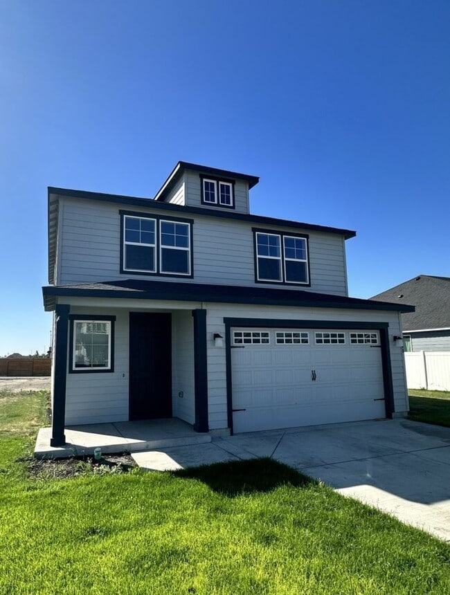 property at 748 L St NE