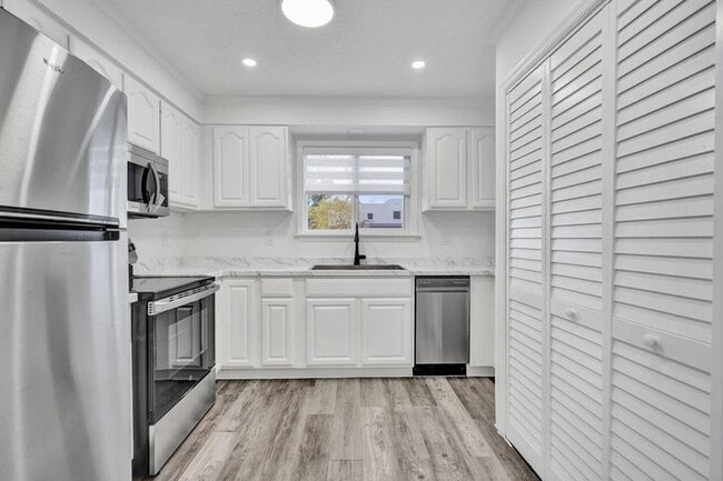 property at 229 SW 1st Ave