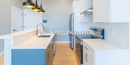 60 Cross St in Somerville, MA - Building Photo - Building Photo