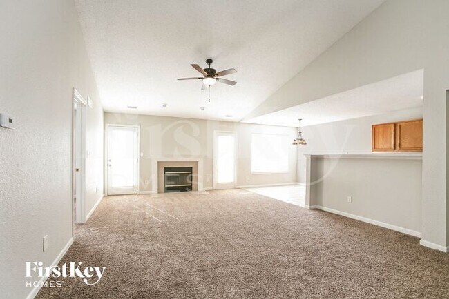 6041 Gimbel Cir in Indianapolis, IN - Building Photo - Building Photo
