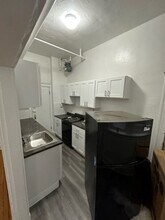 140 Columbia St, Unit 109-1 in Brookline, MA - Building Photo - Building Photo