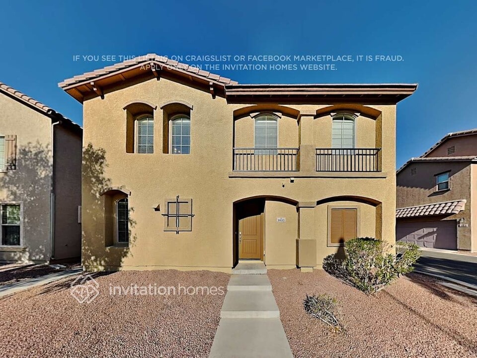 1403 S Moccasin Trail in Gilbert, AZ - Building Photo