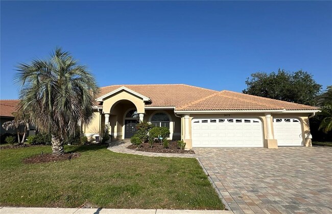 property at 2679 Saddlewood Ln