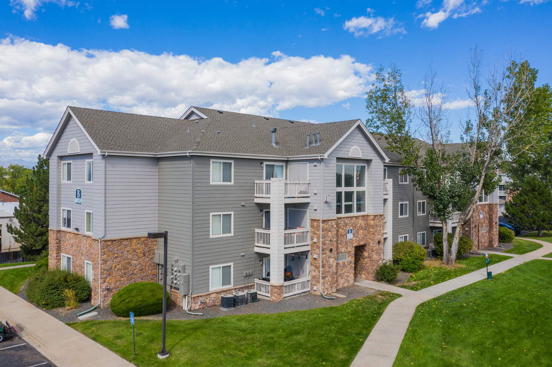 Echo Ridge at North Hills in Northglenn, CO - Building Photo