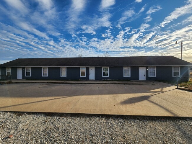 property at 218 E 14th St