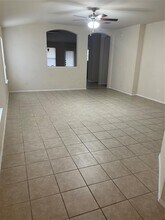 209 Peaceful Haven Way in Hutto, TX - Building Photo - Building Photo