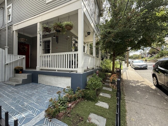 1328 Morris Rd SE in Washington, DC - Building Photo - Building Photo