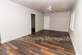 517 LaFayette Rd in Rocky Face, GA - Building Photo - Building Photo