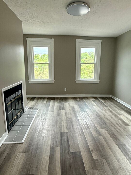 595 Martin Luther King Dr E in Cincinnati, OH - Building Photo