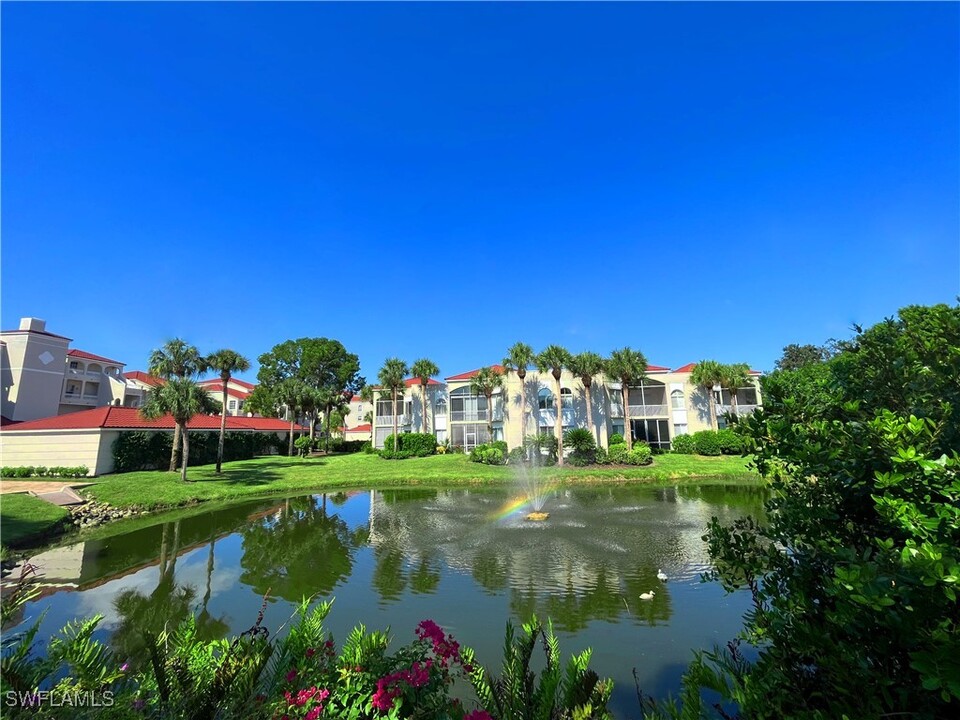 1510 Clermont Dr in Naples, FL - Building Photo