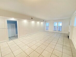 4600 NE 1st Ave in Miami, FL - Building Photo - Building Photo