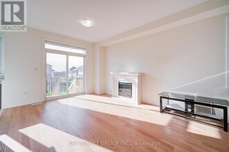1091 Pisces Trl in Pickering, ON - Building Photo - Building Photo