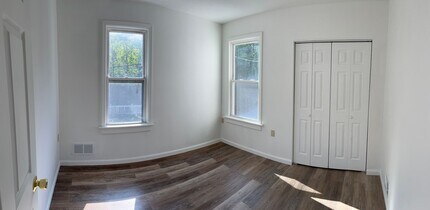 1101 Geyer Rd in Millvale, PA - Building Photo - Building Photo