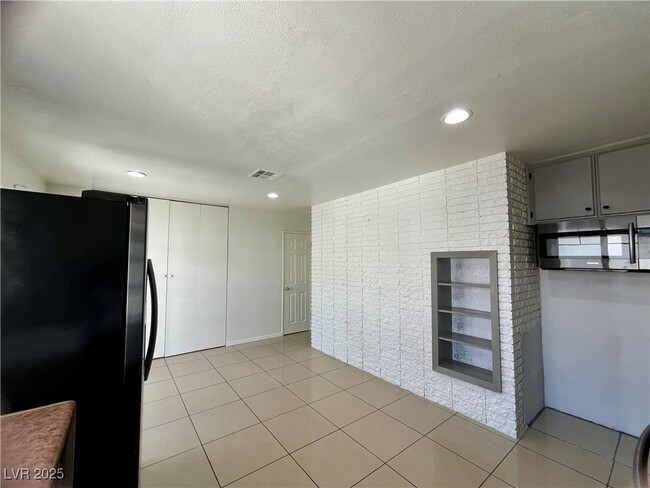 property at 109 Greenbriar Townhouse Way