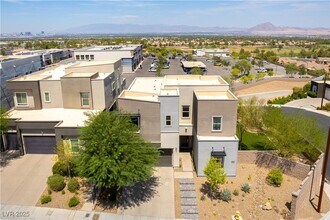 2146 Sunset Valley St in Henderson, NV - Building Photo - Building Photo
