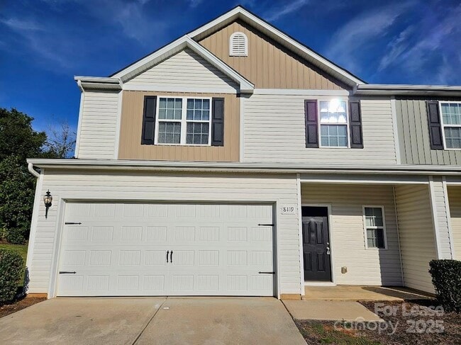8119 Paw Club Dr in Charlotte, NC - Building Photo - Building Photo