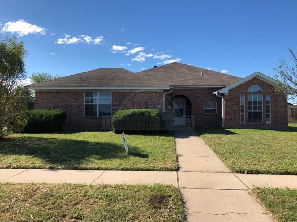 2002 Amethyst Dr in Killeen, TX - Building Photo