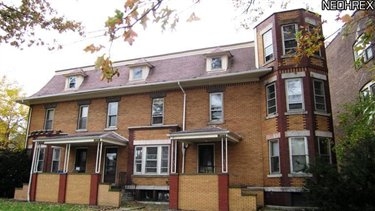 11819 Clifton Blvd in Lakewood, OH - Foto de edificio