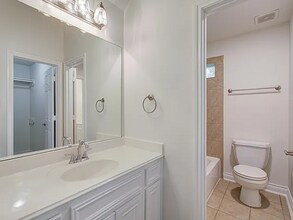 1840 Leela Springs Dr in Conroe, TX - Building Photo - Building Photo