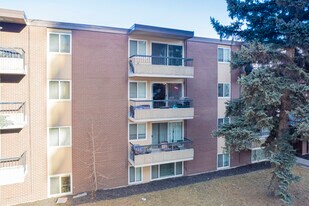Sunshine Terrace Building 2 in Calgary, AB - Building Photo