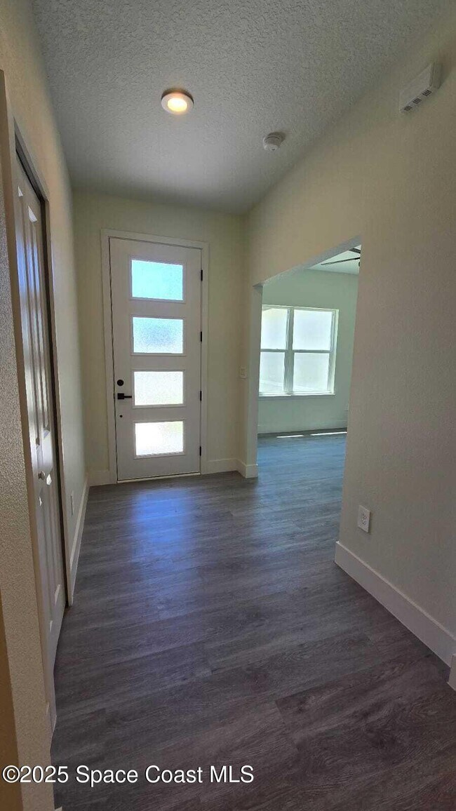 2966 Pomello Ave SW in Palm Bay, FL - Building Photo - Building Photo