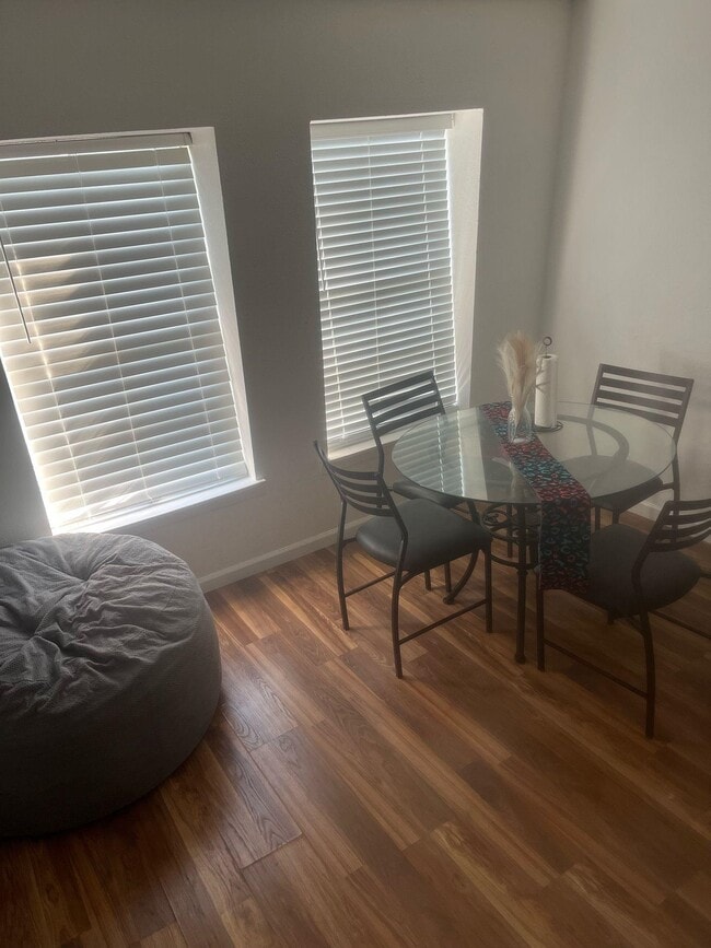 2020 Continental Ave in Tallahassee, FL - Building Photo - Building Photo