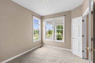 2201 Hawks Landing Dr in Lake St. Louis, MO - Building Photo - Building Photo
